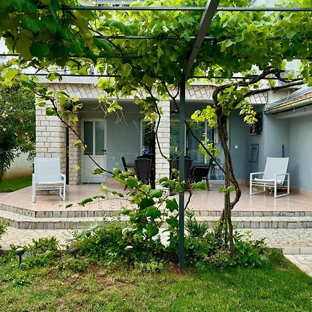 Enna Apartment A Meerblick Perfect Location メドゥリン エクステリア 写真