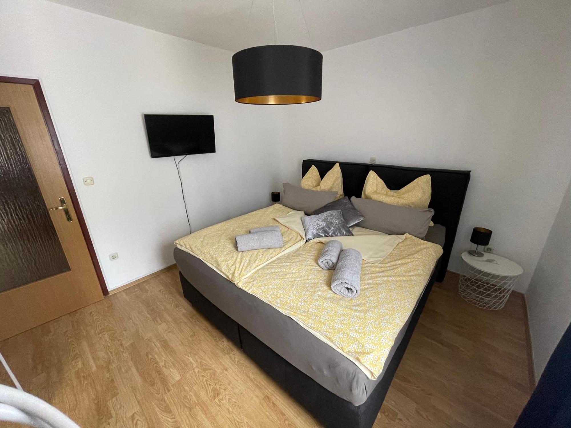 Enna Apartment A Meerblick Perfect Location メドゥリン エクステリア 写真